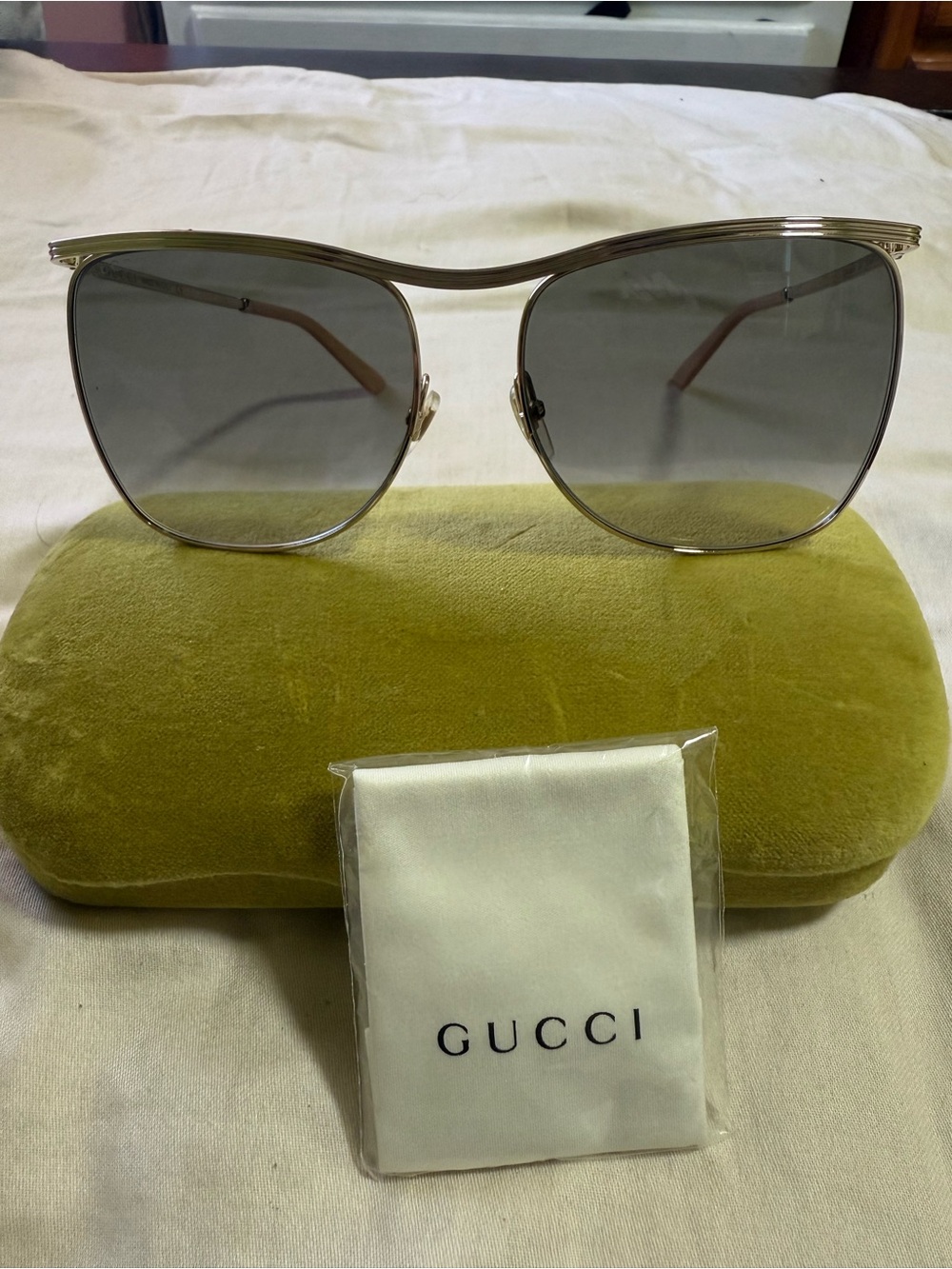 Gucci Sunglasses Women GG0820S Metal Gold / Brown 63-145 Italy